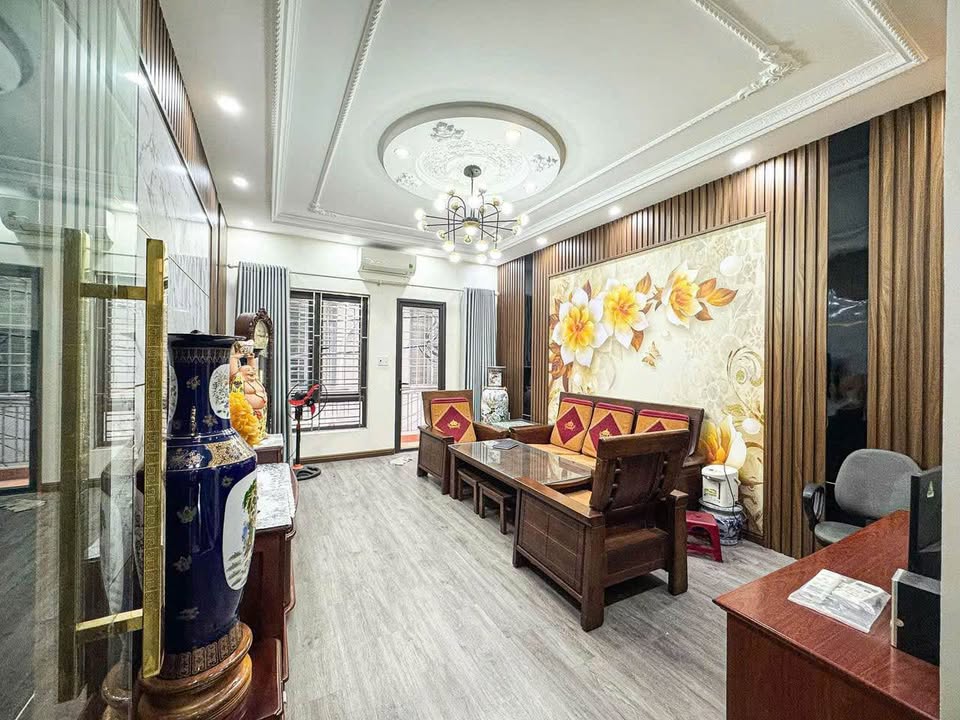 Nhà lô 17 Lê Hồng Phong, Hải Phòng 60m² giá 11.8 tỷ - Vị trí kinh doanh đỉnh cao!