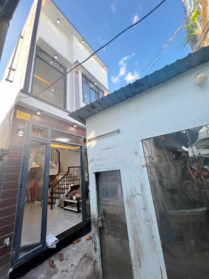 Nhà trệt lầu tại Ninh Kiều, Cần Thơ 25.57m² giá 1.75 tỷ - Chính chủ thương lượng ngay!