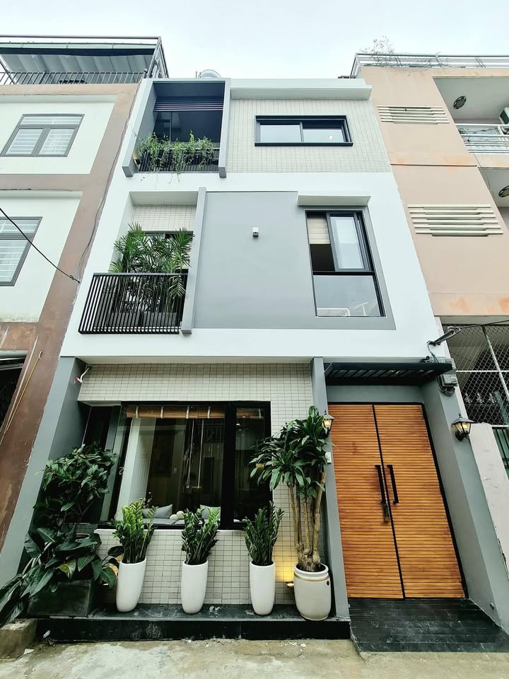 Nhà đẹp Thủ Đức 75m² giá 4.29 tỷ - Chính chủ bán gấp!