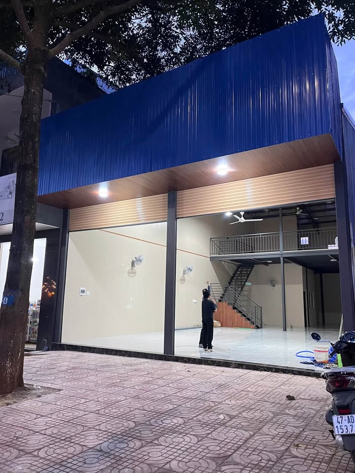 Cho thuê mặt bằng kinh doanh Đinh Tiên Hoàng 160m² giá 25 triệu - Vị trí vàng cho mọi loại hình kinh doanh!