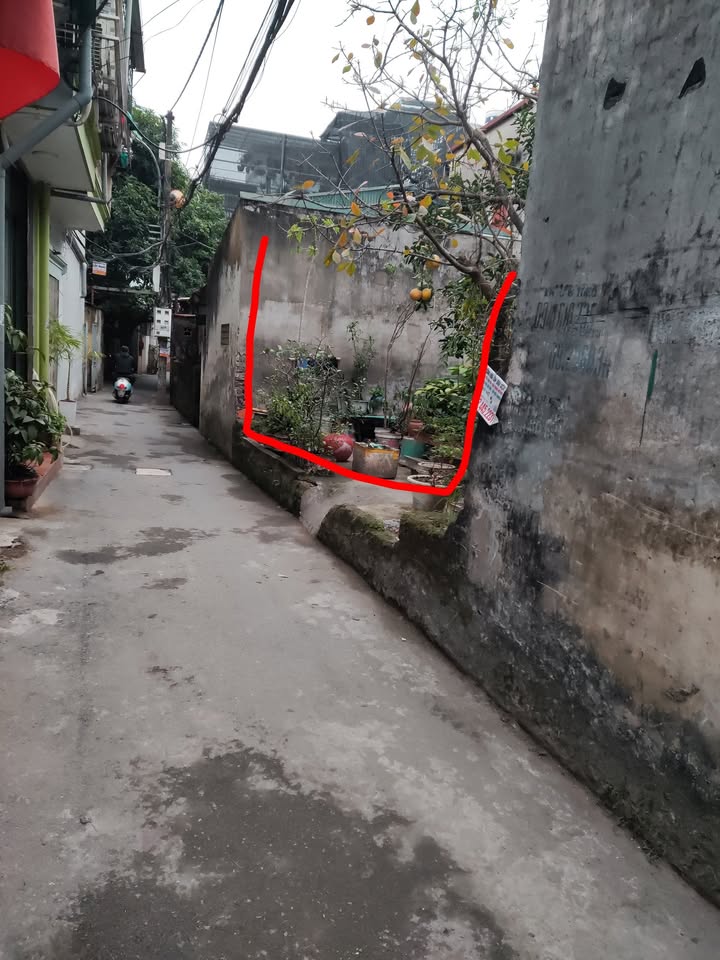 Bán đất Ngọc Thụy 34m² giá thỏa thuận - Mặt tiền 7.5m ô tô đỗ cửa!