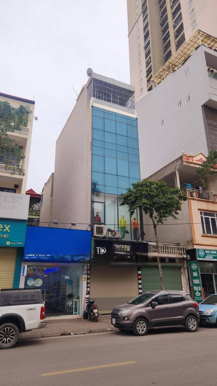 Nhà mặt phố Hoàng Diệu Hà Đông 50m² giá thỏa thuận - Bán gấp chính chủ!