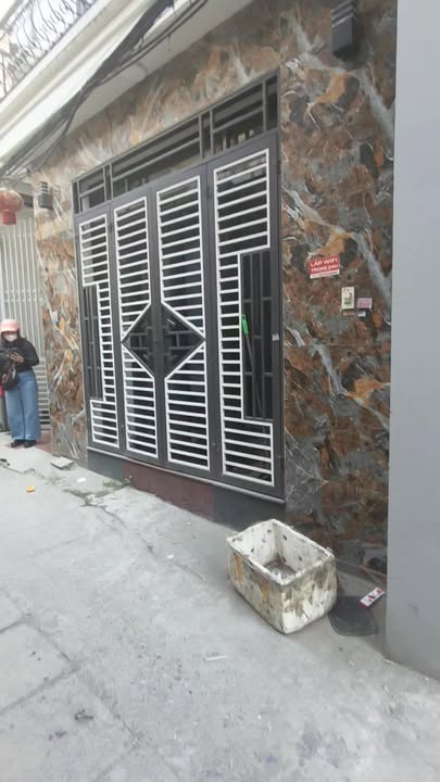 Nhà 5 tầng lô góc Dương Nội 30m² giá 6.5 tỷ - Gần chợ La Dương!