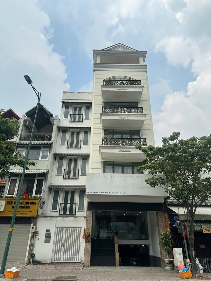 FrontHouse 87 Hồng Hà, Tân Bình 64m² giá 15.5 tỷ - Hàng hiếm cho thuê ngon lành!