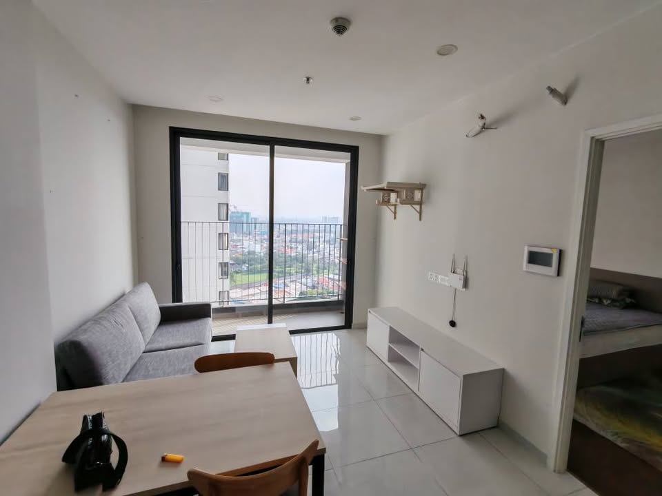 Căn hộ The Emerald Golf View Thuận An 53m² giá 7.5 triệu - Full nội thất, chỉ việc vào ở!