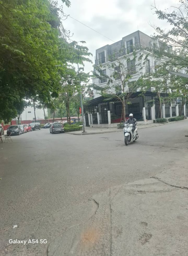 Nhà riêng tại đường Kim Giang, quận Hoàng Mai, 71m² giá 16 tỷ - Kinh doanh sầm uất!