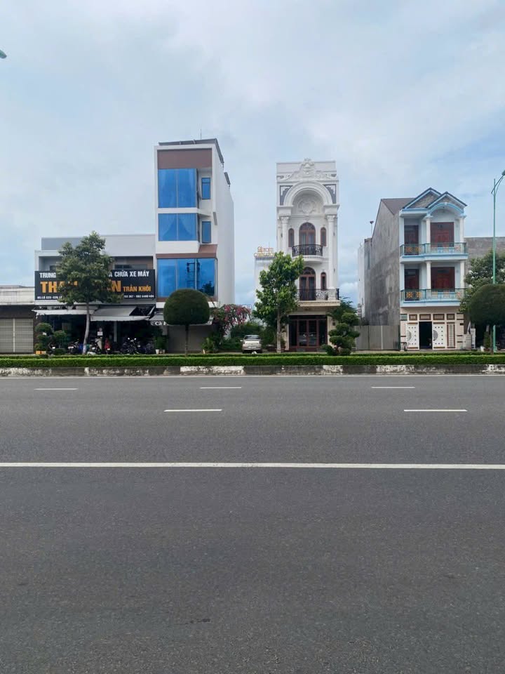 Đất mặt tiền đường Lê Duẩn Phan Thiết 85m² giá 7.5 tỷ - Vị trí đắc địa cho kinh doanh!