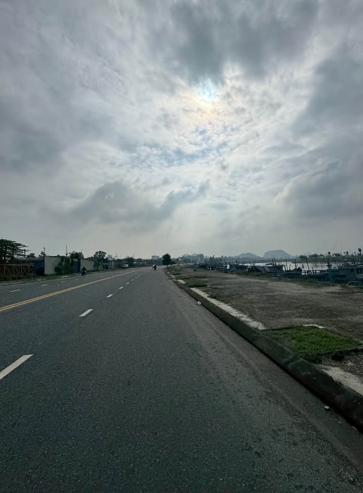 Đất mặt tiền Nguyễn Duy Trinh Đà Nẵng 160m² - Đầu tư sinh lời khủng trước 2026!