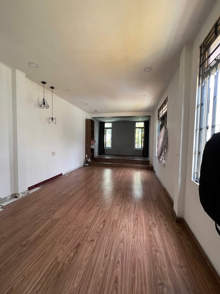 Nhà cho thuê mặt tiền Nguyễn Thị Minh Khai Đà Nẵng 45m² giá 25 triệu - Kinh doanh lý tưởng!