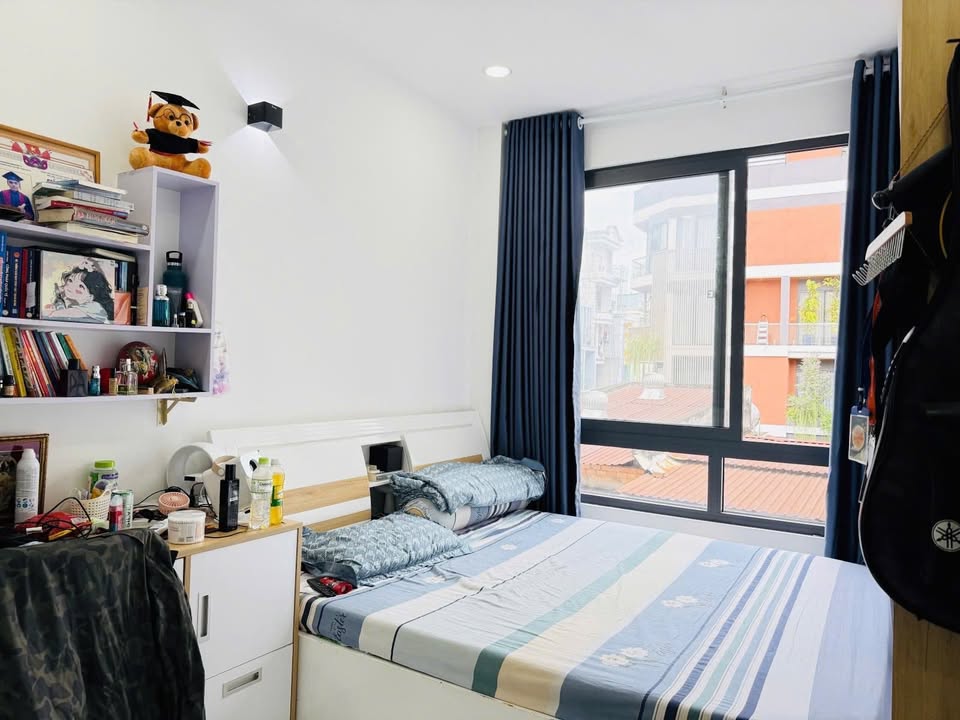 Mặt tiền FrontHouse Cư Xá Nguyễn Trung Trực Quận 10 61m² giá 15.8 tỷ - Gần Vạn Hạnh Mall!