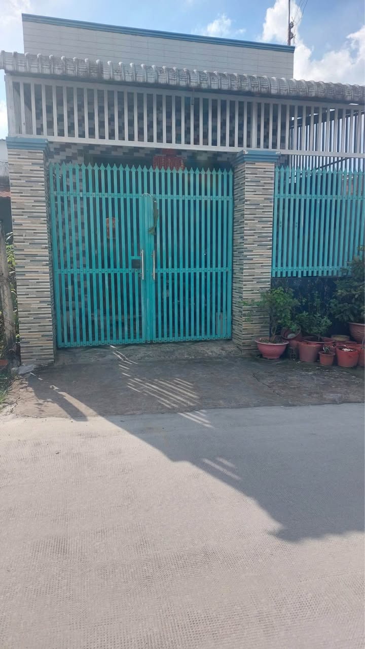 Nhà Tân Sao Mai Đức Hòa 100m² giá 1.75 tỷ - Đường bê tông thông thoáng!