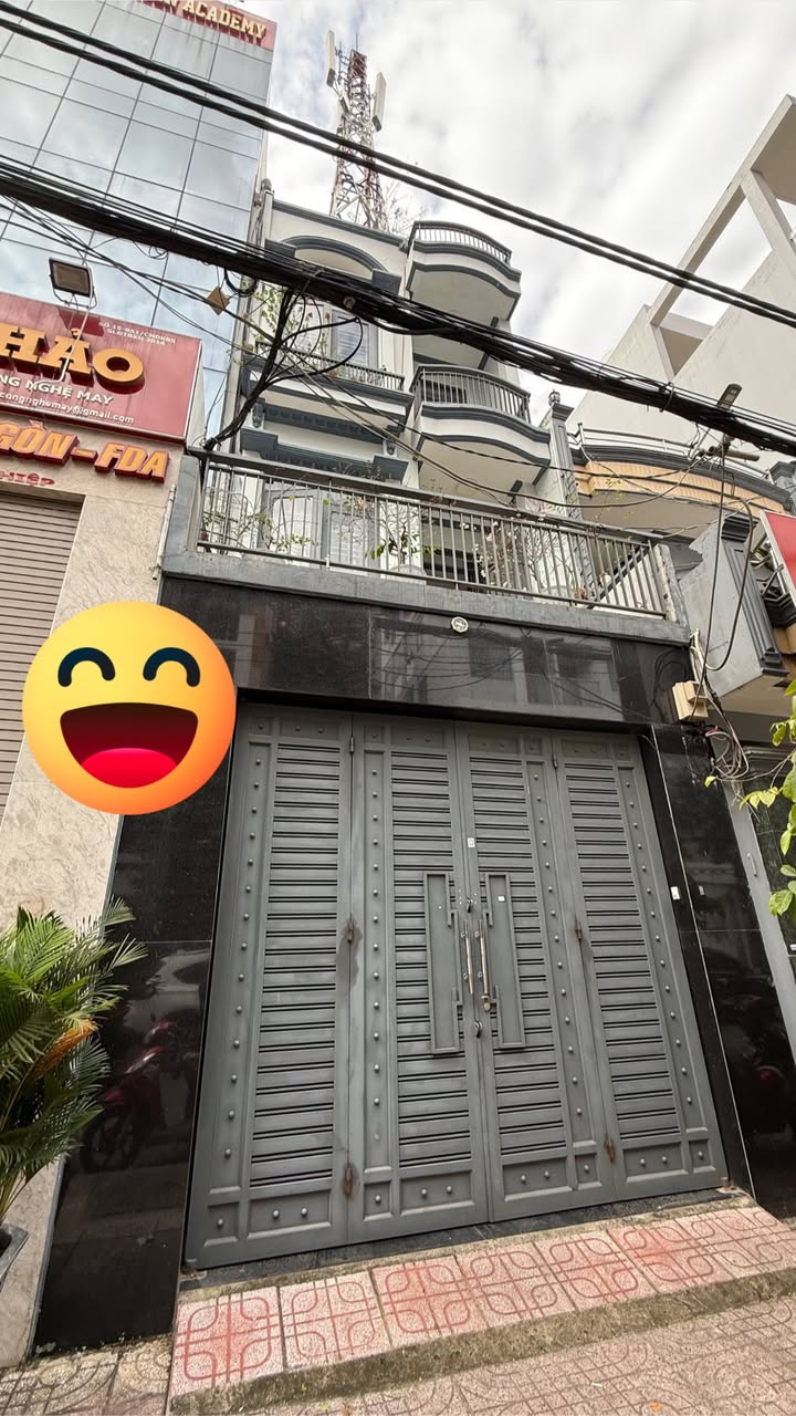 Bán nhà mặt tiền Nhất Chi Mai Tân Bình 72m² giá 1x tỷ - Sổ hồng chính chủ, thuận tiện kinh doanh!