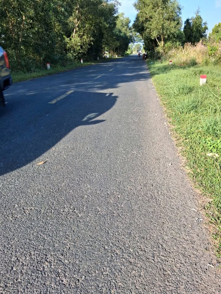 Đất nền gần ngã 3 chia tay xã Khánh An, 50.520m² giá 5 tỷ - Cơ hội đầu tư hấp dẫn!