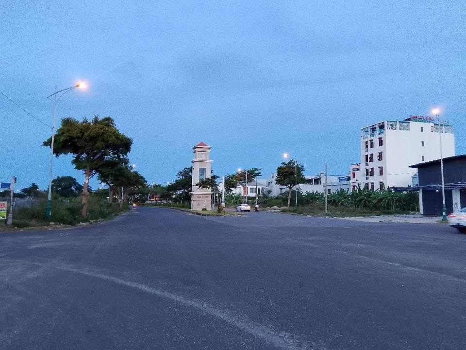 Đất 3 mặt tiền đường Trần Đại Nghĩa, Ngũ Hành Sơn, 2380m² - Cơ hội đầu tư vàng!