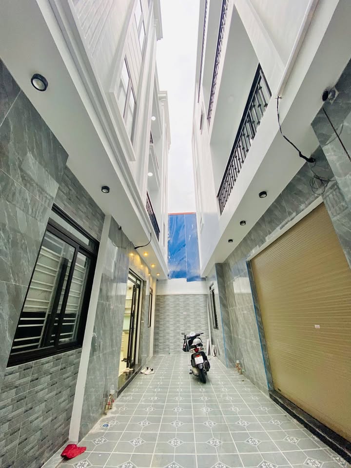 Nhà phố Trần Nguyên Hãn, An Biên, Hải Phòng 40m² giá 3 tỷ - Xây mới độc lập, gần trường học!