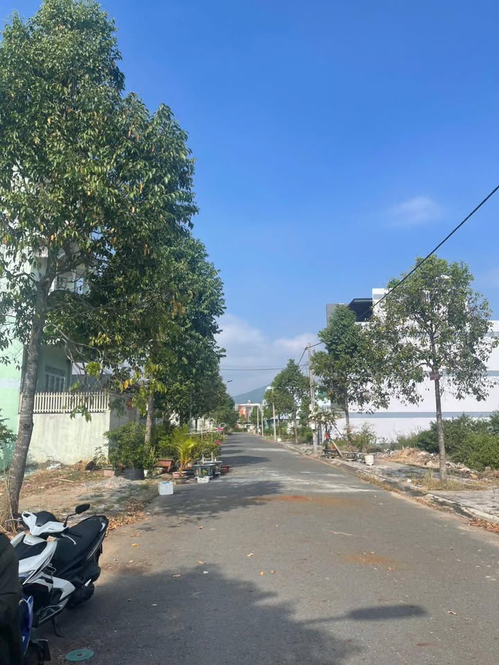 Đất nền trung tâm Gò Cát 100m² giá 1.8 tỷ - Đầu tư sinh lời ngay!