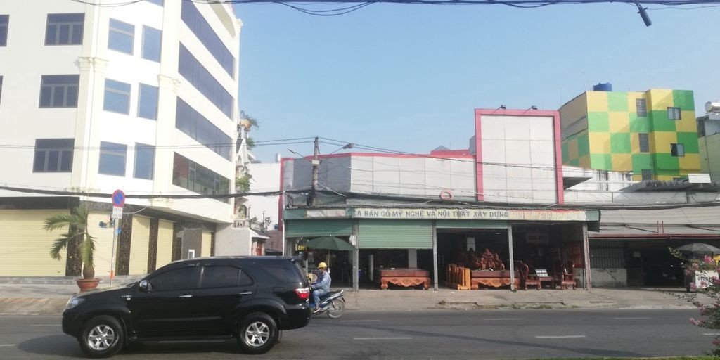 FrontHouse cho thuê tại Trần Văn Giàu, Bình Tân 400m² - Mặt tiền siêu rộng, vị trí đắc địa!