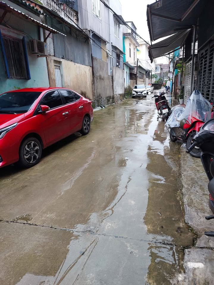 Nhà đất 100m² tại K29 Đoàn Hữu Trưng, Phước Vĩnh - Sổ đỏ chính chủ, giá chỉ 2.25 tỷ!