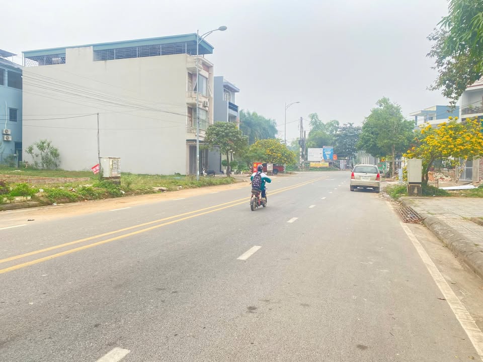 Đất kinh doanh tại phường Minh Phương, Việt Trì 94,5m² - Mặt tiền 4,5m, giá 5,1 tỷ!