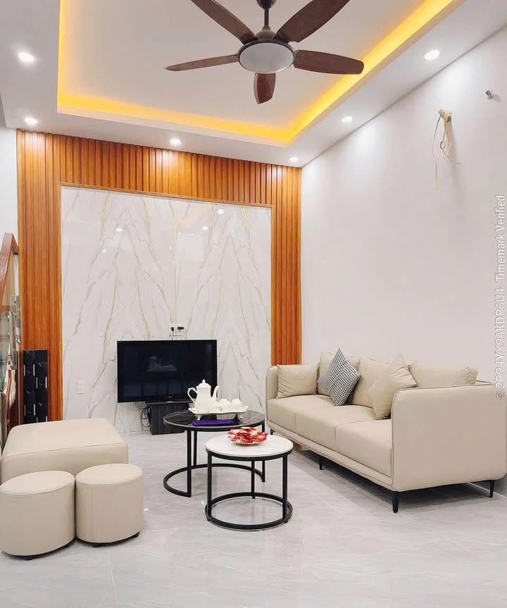 Nhà riêng 40m² phố Lê Lợi, Hải Phòng giá 2.99 tỷ - Sẵn sàng vào ở ngay!