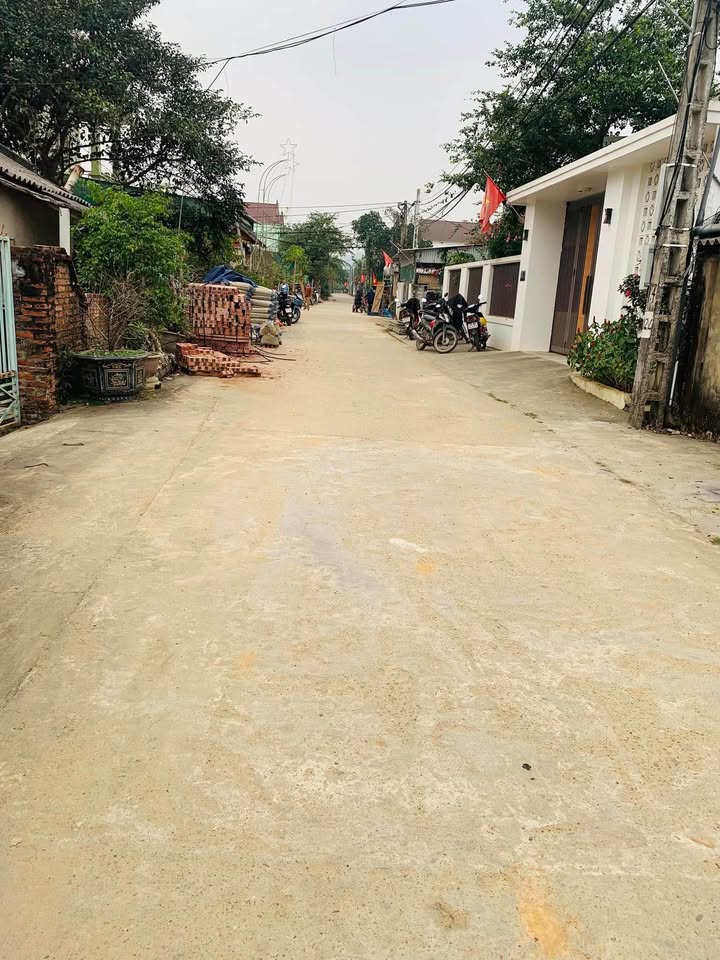 Lô đất chính chủ phường Long Sơn 187m² giá 2 tỷ - Vị trí đẹp gần Vincom Thái Hòa!