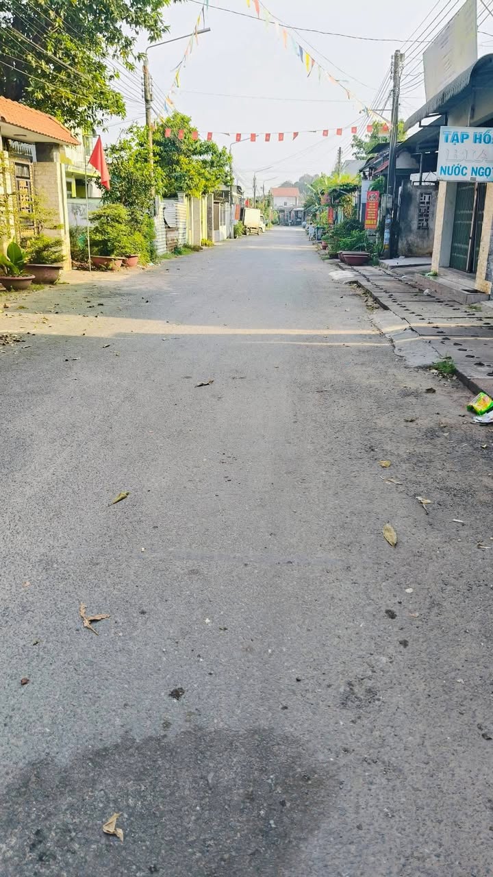 Lô đất Tam Phước Biên Hòa 296m² giá 3.6 tỷ - Sổ đỏ chính chủ, thổ cư 100%!