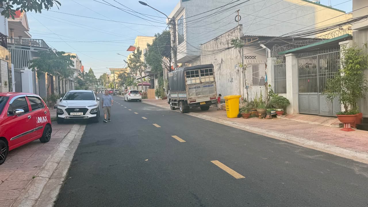 Nhà mặt tiền Chu Mạnh Trinh Buôn Ma Thuột 122.5m² giá 5.5 tỷ - Đầu tư sinh lời ngay!