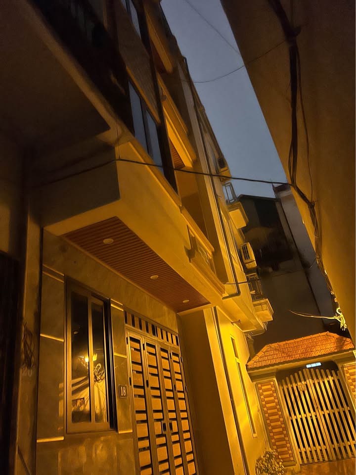 Nhà 5 Tầng Tây Mỗ 46m² giá 7.1 tỷ - Đầu tư sinh lời hấp dẫn!