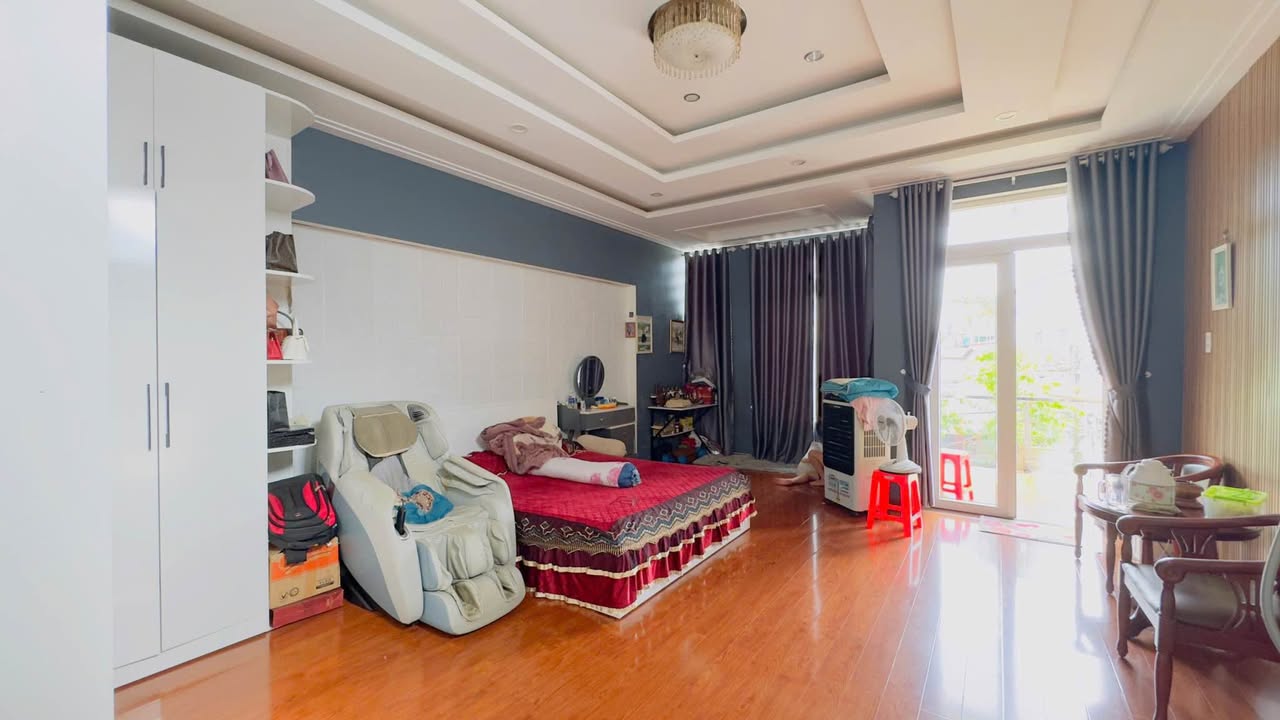 Nhà 2 mặt tiền Nguyễn Khuyến, Bảo Lộc 90m² giá 9 tỷ - Tiềm năng kinh doanh lớn!