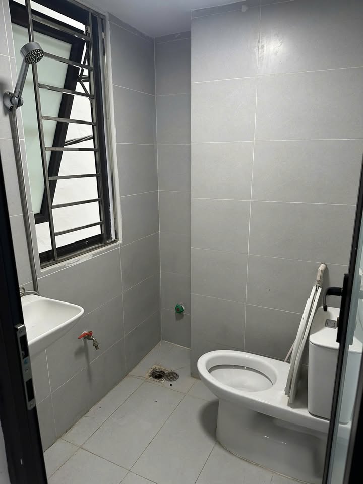 Phòng studio cho thuê 82 Yên Lãng, Đống Đa 30m² giá 4.5 triệu - Không gian sống lý tưởng!