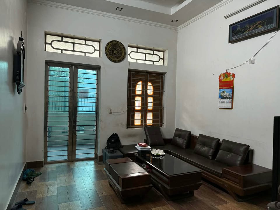 Nhà cho thuê 3 tầng đường Hoàng Diệu Thái Bình - Nội thất đẹp giá 3,5 triệu!