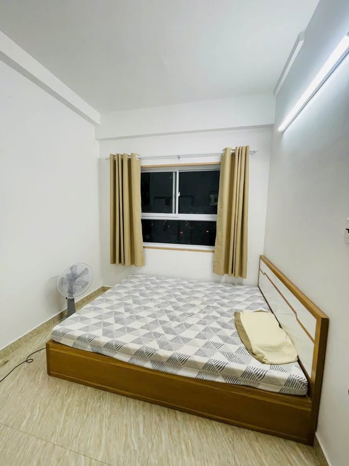 Chung cư Hoàng Quân Nha Trang 2PN giá 6 triệu - Trống sẵn vào ở ngay!