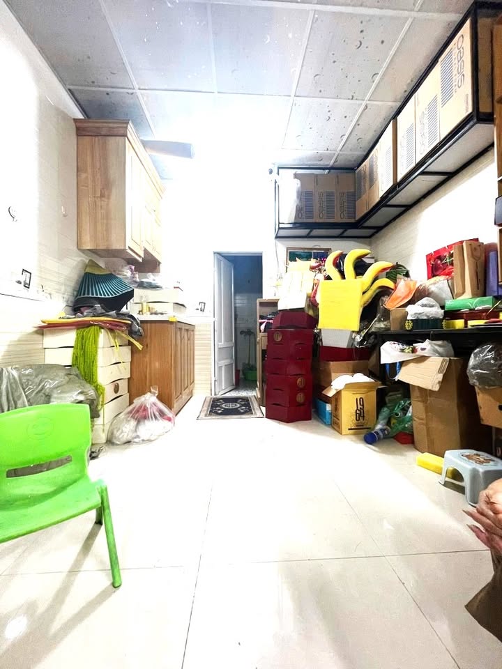 Nhà Yết Kiêu Hà Đông 40m² giá 5.25 tỷ - Sống yên bình giữa lòng thành phố!