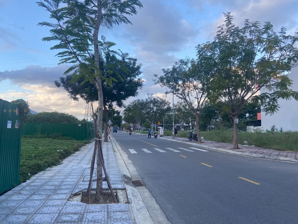 Đất nền Lô góc ven sông 1A, Nha Trang 196m² giá 12 tỷ - Đầu tư sinh lời vượt trội!