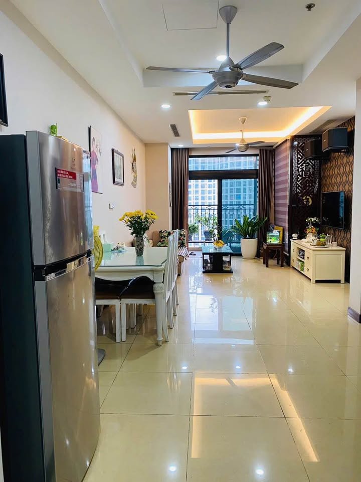 Căn hộ Royal City Thanh Xuân 18 triệu - Tầng trung, sẵn sàng cho thuê!