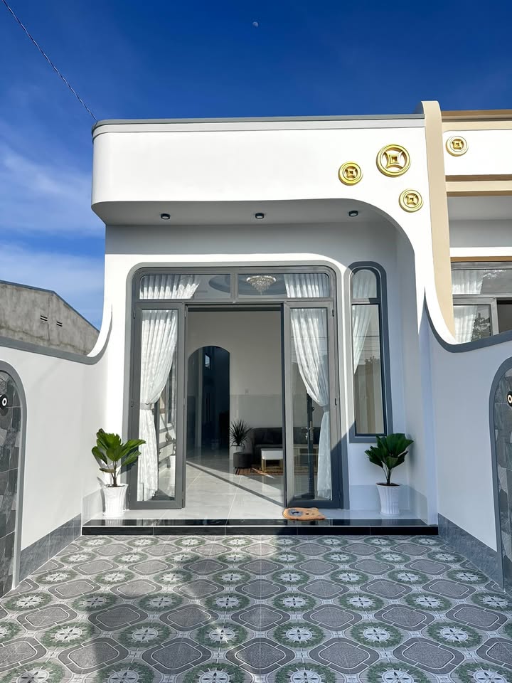 Nhà 3 Phòng Ngủ Hẻm 60 Nguyễn Chí Thanh, Long Thành Trung - Giá 1.55 Tỷ, Full Nội Thất