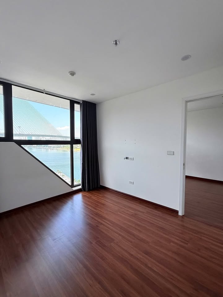 Căn hộ Green Diamond Hạ Long 70m² giá 2 tỷ - View biển tuyệt đẹp!