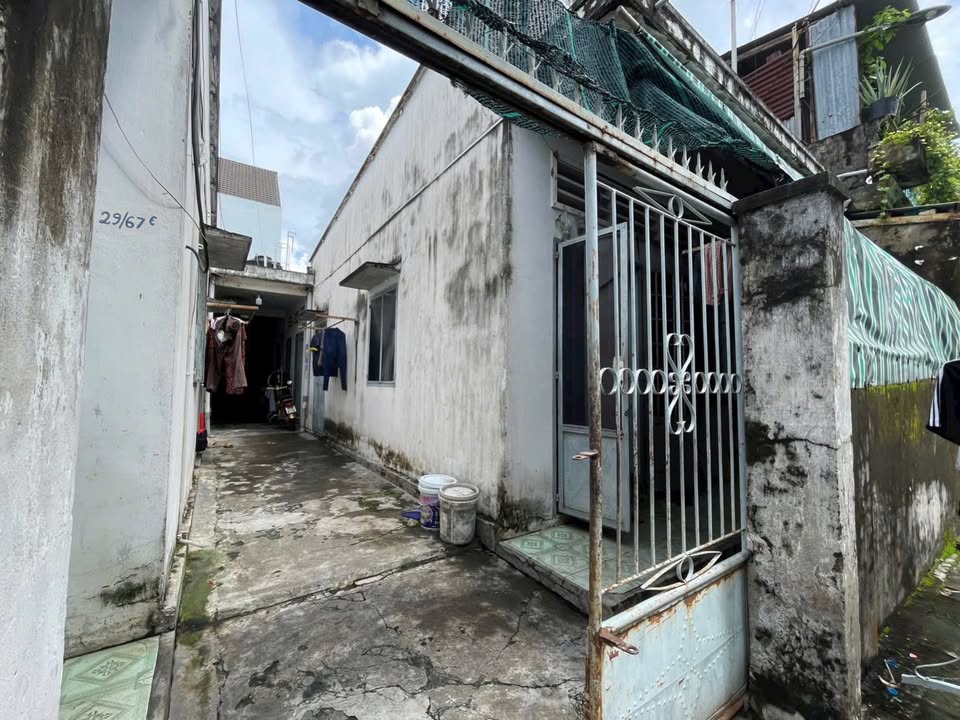 Nhà riêng Biên Hòa 105m² giá 3.7 tỷ - Sổ hồng chính chủ, thương lượng tốt!