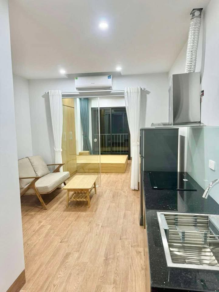 Căn hộ cho thuê Ngõ 2 Lãng Yên, Hai Bà Trưng 40m² giá 6.8 triệu - Nhận nhà ngay!