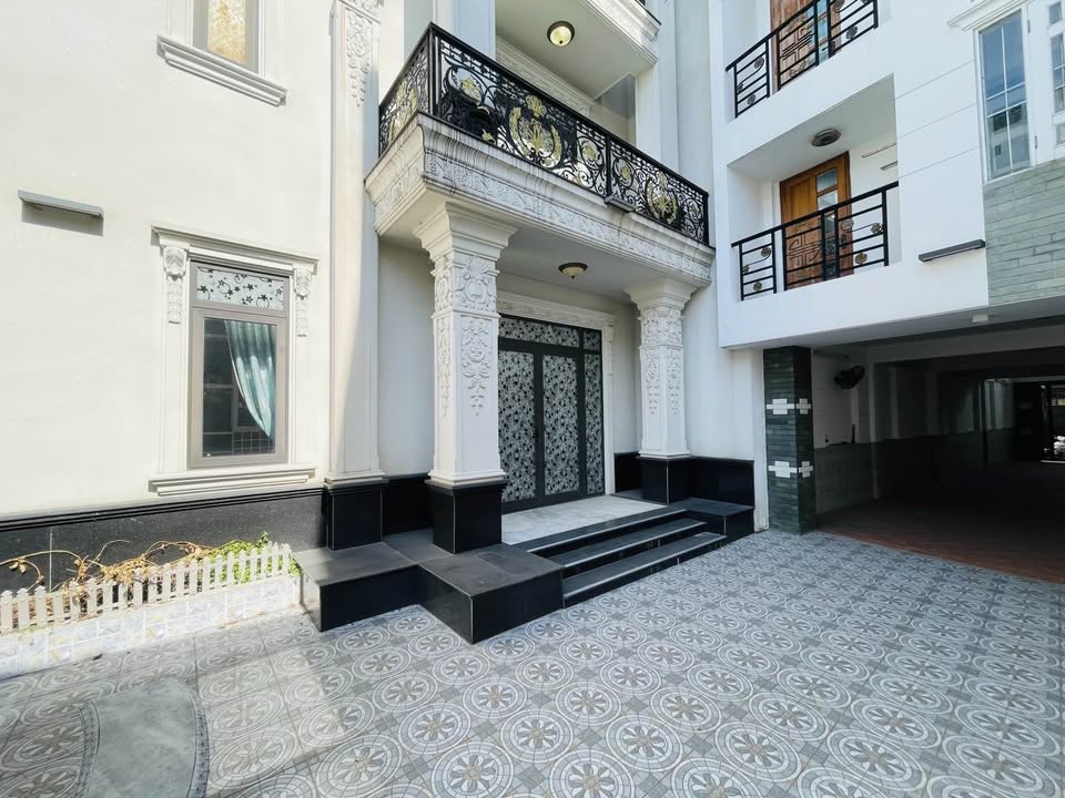 Bán gấp Nhà 5 tầng Cống Lở, Tân Bình 1035m² - Dự án cải tạo CHDV 37 phòng