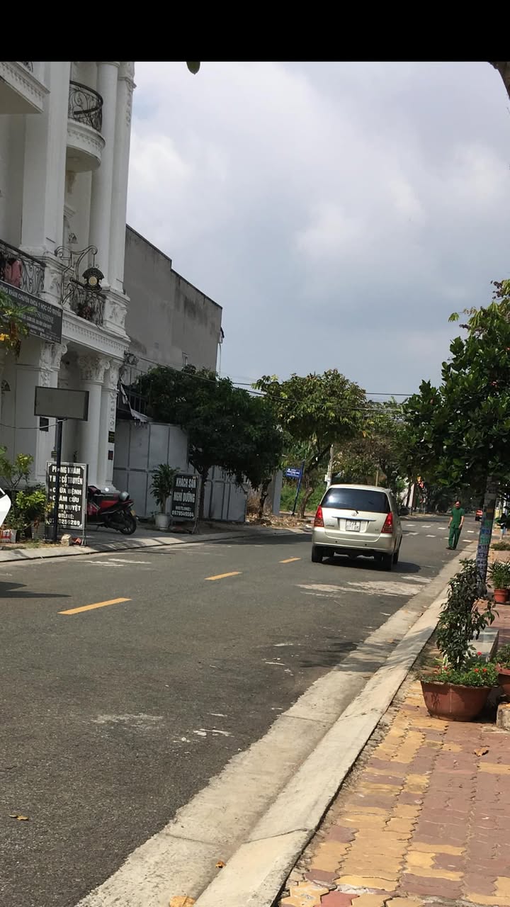 Nhà 1 trệt 1 lầu tại phường Tam Long, Bà Rịa - Vũng Tàu 190m² giá 6.5 tỷ - Chính chủ bán gấp!