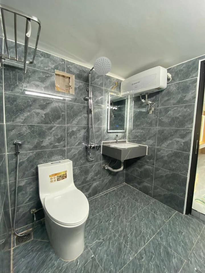 Căn hộ Tập thể Tân Mai, quận Hoàng Mai 50m² giá 3.3 tỷ - Ô tô vào tận cửa!