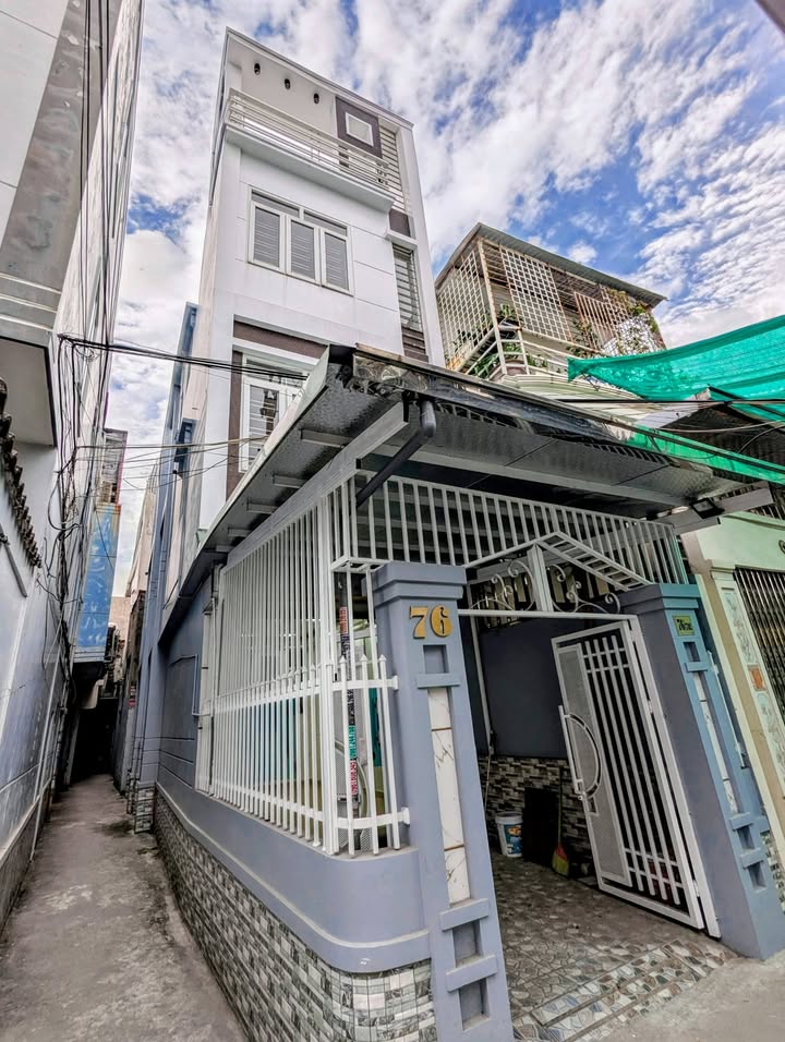 Nhà lô góc 76/732 Nguyễn Văn Linh 58m² giá 2.9 tỷ - Chính chủ cần bán gấp!