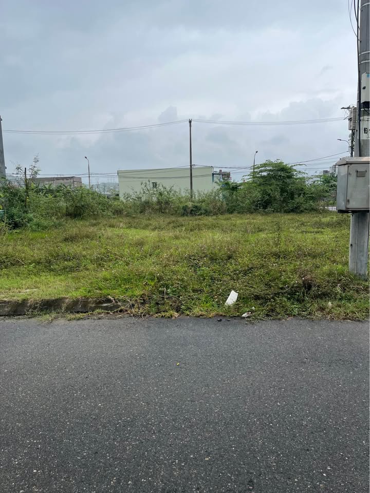 Lô đất Hòa Liên 100m² giá 2.6 tỷ - Đầu tư sinh lời hấp dẫn!