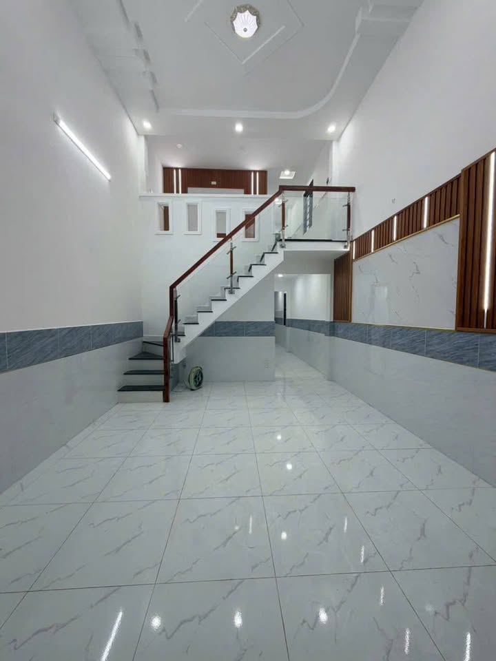 Nhà riêng Vĩnh Lộc 64m² giá 2.35 tỷ - Chính chủ bán gấp, ô tô đậu trong nhà!