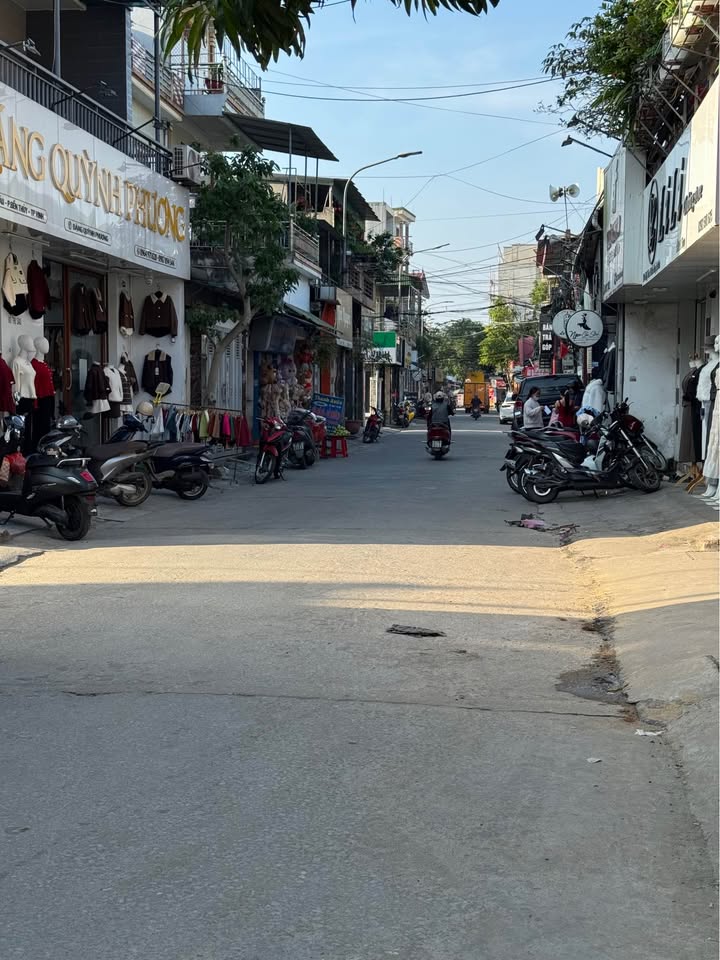 Bán đất kinh doanh mặt đường Võ Thị Sáu, TP Vinh 97m² giá 8 tỷ - Vị trí đắc địa, tiềm năng sinh lời cao!