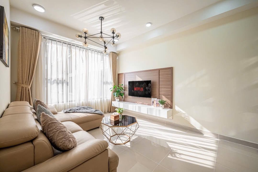 Căn hộ The Tresor Quận 4 90m² giá 26 triệu - Full nội thất, sẵn sàng vào ở!