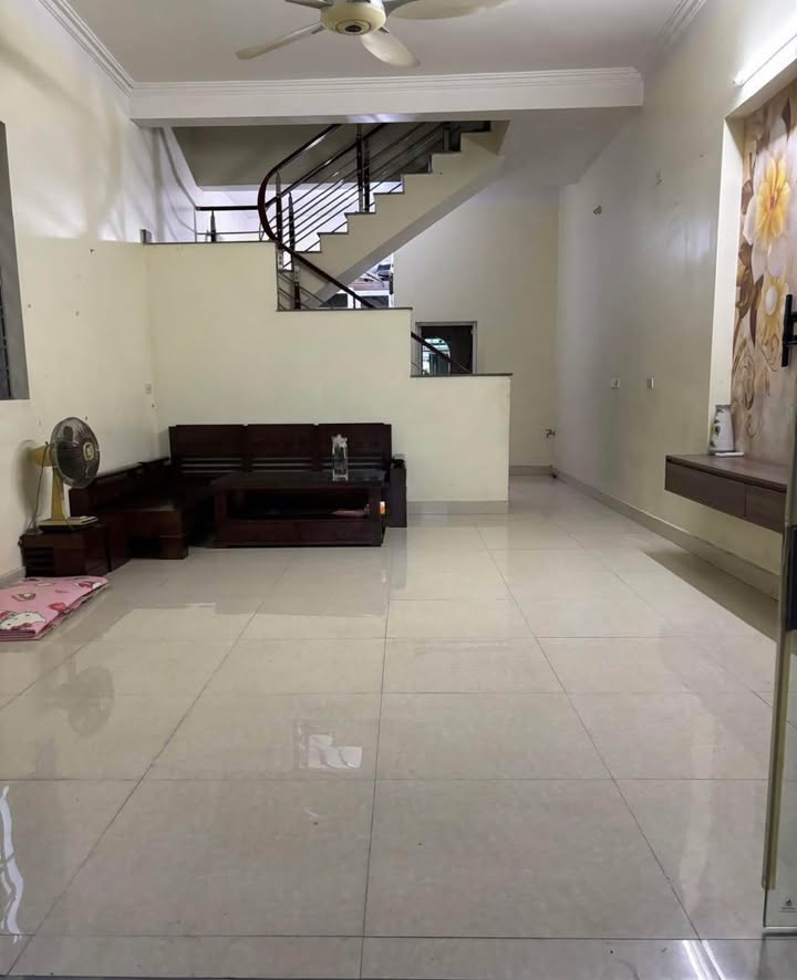 Nhà 2 tầng Quỳnh Hoàng, Nam Sơn, 54m² - Chính chủ, giá tốt!