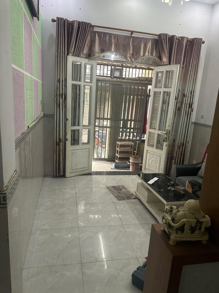 Cho thuê nhà nguyên căn đường Quang Trung, P11, Gò Vấp, 45m² - Phù hợp cho gia đình và nhóm làm việc!