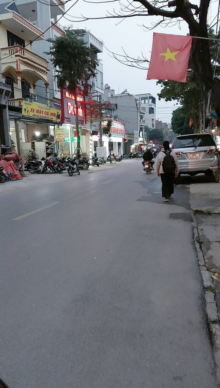 Nhà mặt phố Yên Nghĩa, Hà Đông 140m² - Kinh doanh đỉnh cao!